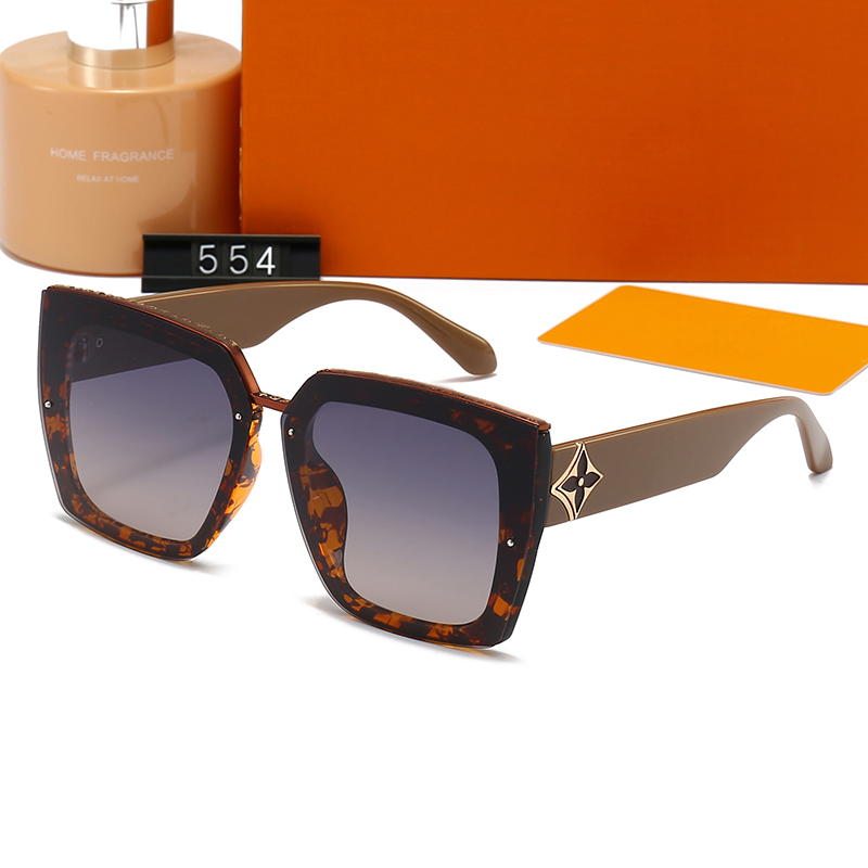 

2023 Fashion Round Sunglasses Eyewear Sun Glasses 554 Designer Brand Black Metal Frame Dark luxury Glass Lenses For Mens Womens Better Brown Cases