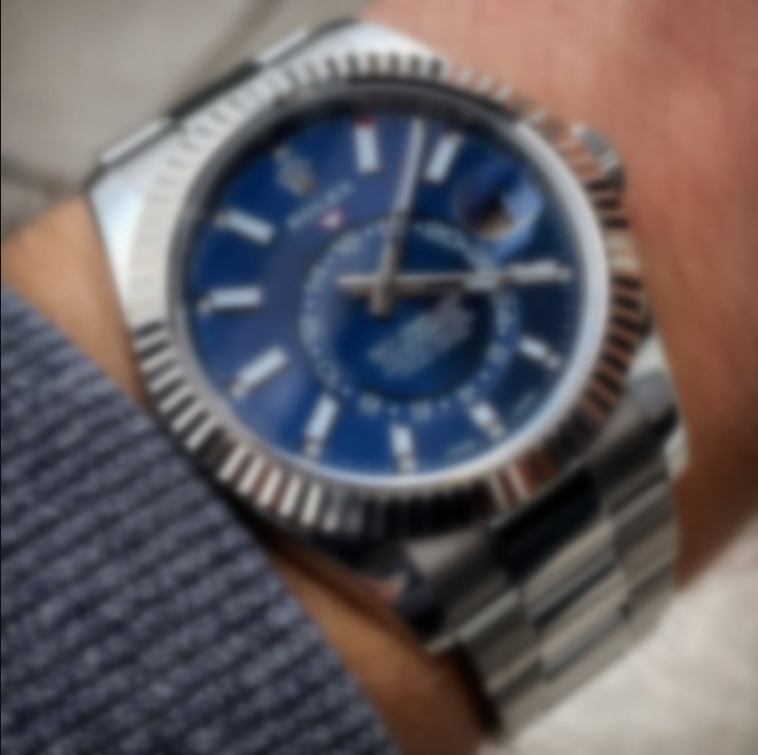 

Rolex Sky Dweller AAA 3A Quality Bands 42mm Men Watches Sapphire Glass With Original Green Box 326636rb Automatic Oystersteel Rolexwatch A587