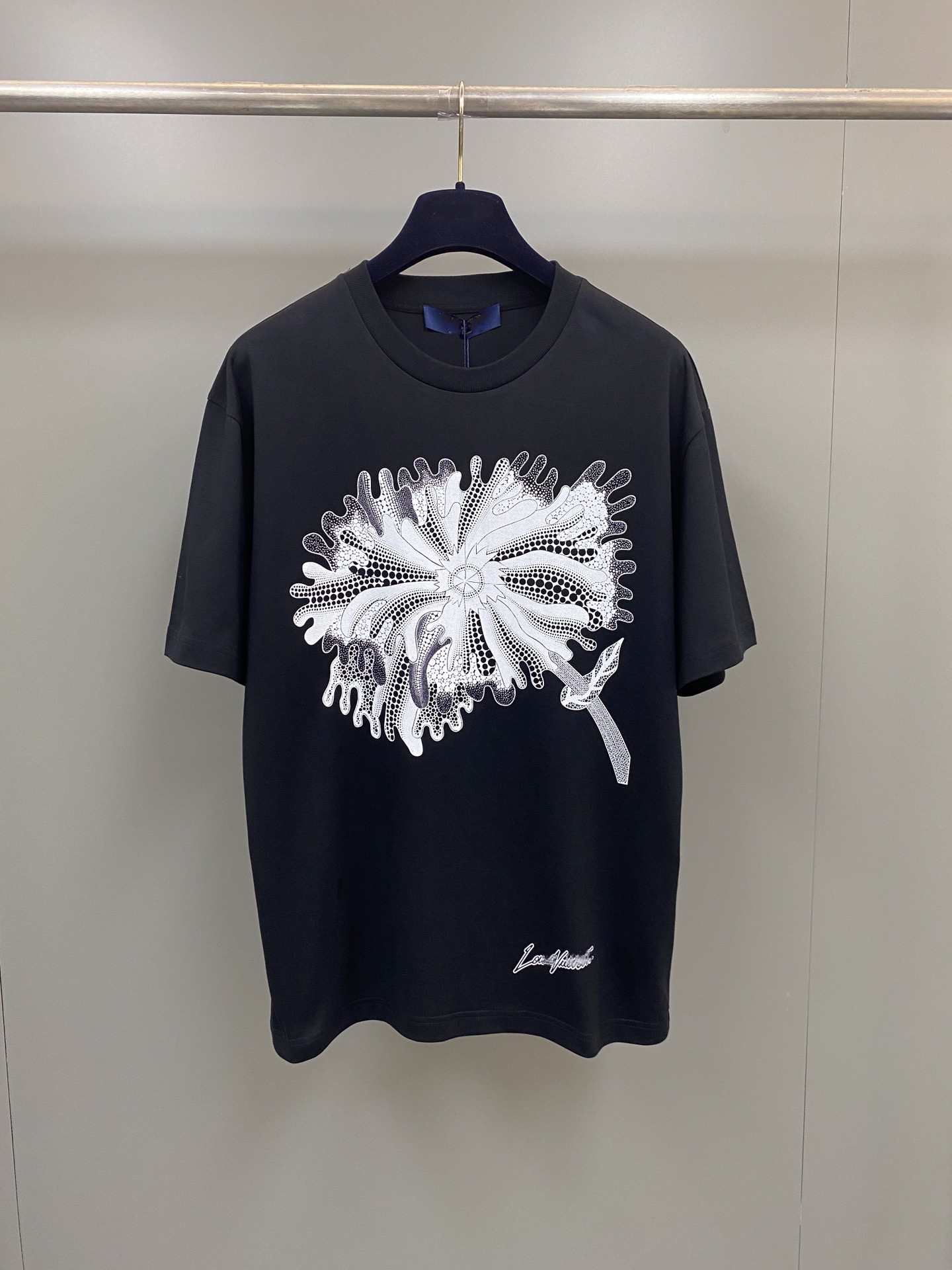 

2023 Summer new great mens designer high QUALITY fabric t shirts ~ US SIZE tshirts ~ high quality mens new designer short sleeve t shirts, White