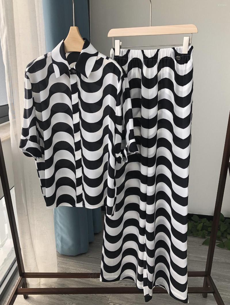 

Women' Blouses Women' Blouse Silk Wave Print Summer Classic Short-sleeve Loose Turn-down Collar 2023 Ladies Casual Shirts, Shirt
