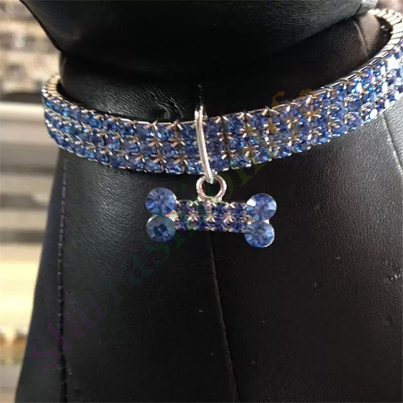 

Dog Collars & Leashes 1PCS Bling Crystal Alloy Diamond Collar Puppy Pet Shiny Full Rhinestone Soft Material Size S/M/L Supplies