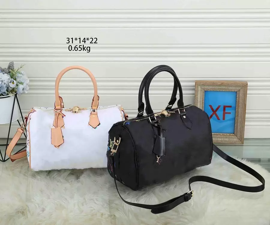 

Women Messenger Travel Designer Bag Classic Style Fashion bags Shoulder Lady Totes Crossbody handbags Wallet Speedy 31cm With key lock, Black