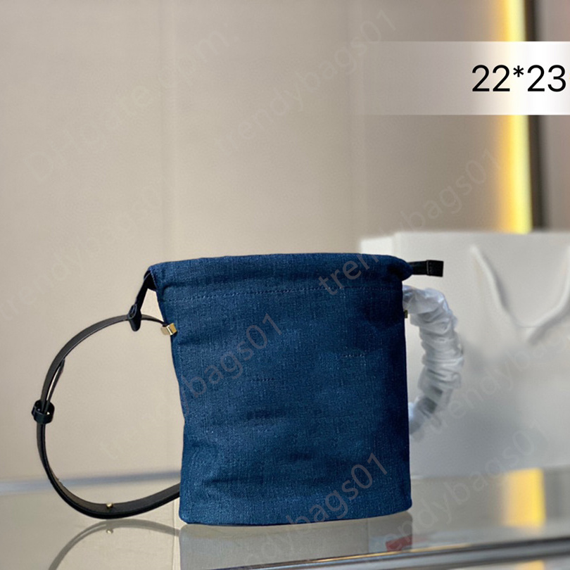 

Fashion Drawstring Bags bucket bags designer handbag pull string bag womens purse latest Casual women wallet casual luxury handbags mini Genuine Leather tote bags, Blue