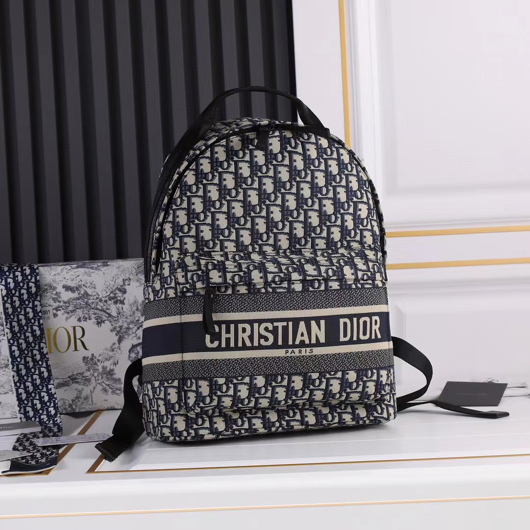2023 Designer Bags Unisex Black Backpacks letter backpack Bucket retro leather female print bag females flip travel fashion wild shoulderbag