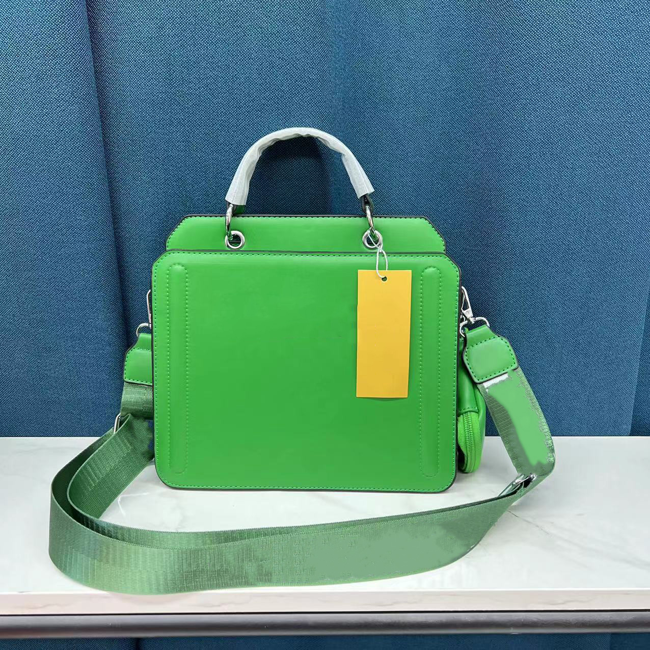 

Luxury Designer Shoulder Bag Totes Bevelyn Handbag Tiktok Shopping Bags With Strap Casual Purses Versatile Tote Women Fashion Clutch Bag Purse Crossbody Wallet, Orange