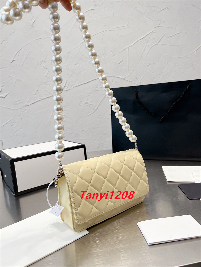 

C&C Fashion Shoulder Bags Designer Pearl Woc Fortune Bag Yellow Lambskin Leather Exterior Crossbody Bags Popular Luxury Handbags For Women Small Lady Clutch Purses, Black