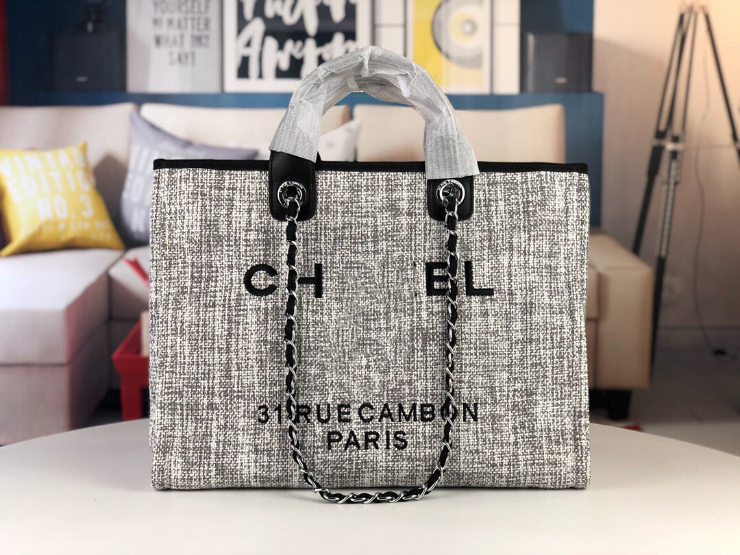 

Fashion beach bag women Luxurys Crossbody bag famous classical designer Messenger lady Cross Body Bags Handbag female Tote Satchel chain Travelling Bag, Color 12(with small wallet)