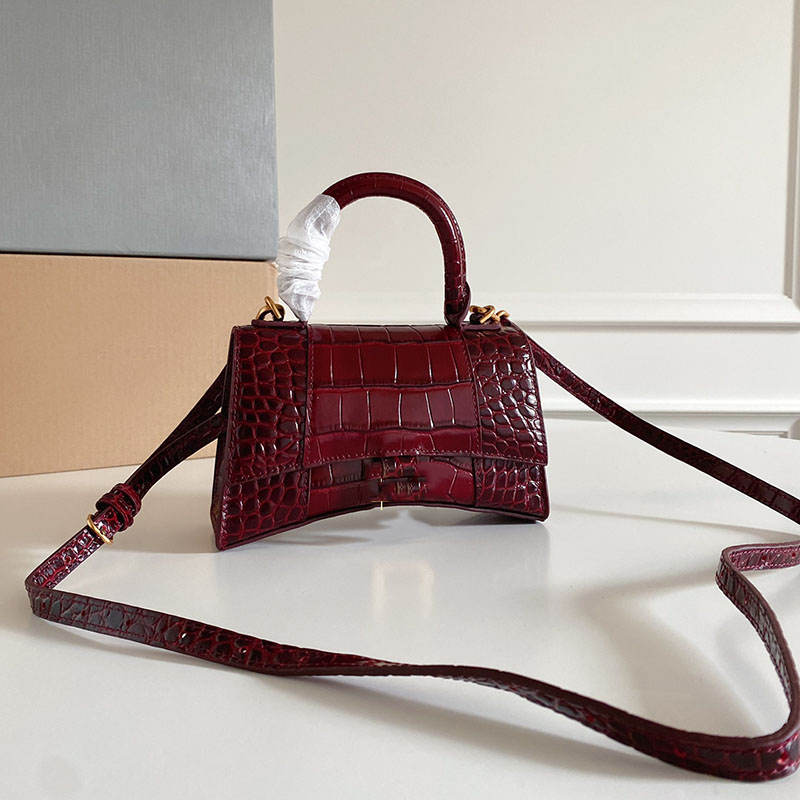 

Alligator Mini Hourglass Bag Super Quality Women Handbags Crossbody Designer Luxury Crescent Bags Hobo Purses Genuine Leather Shoulder Bags Gold Letter Hardware, Red