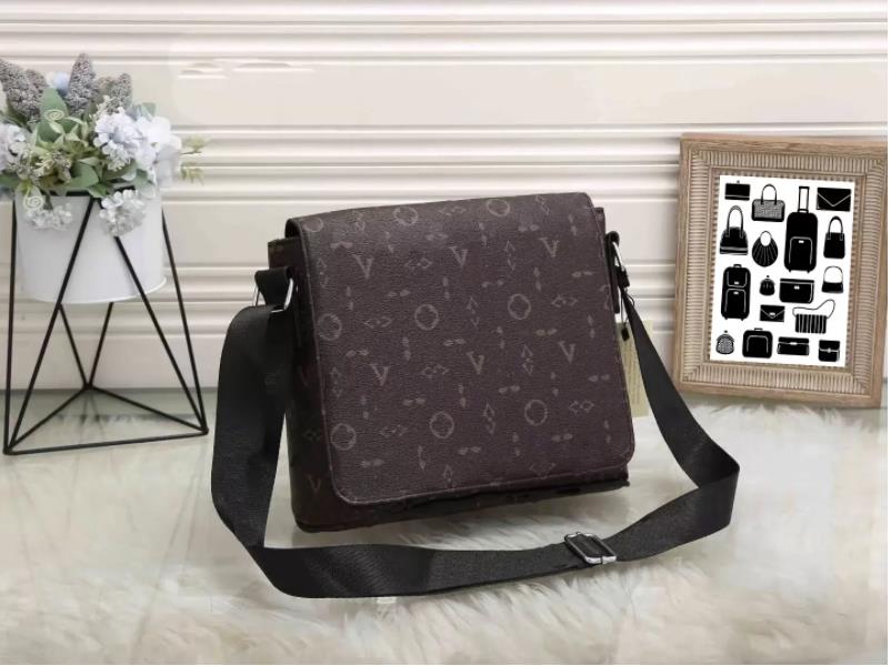 

Classic Fashion Men's messenger bag Love V PU leather handbag large canvas tote shopping bag come with small pouch brown Luxury bag, Customize