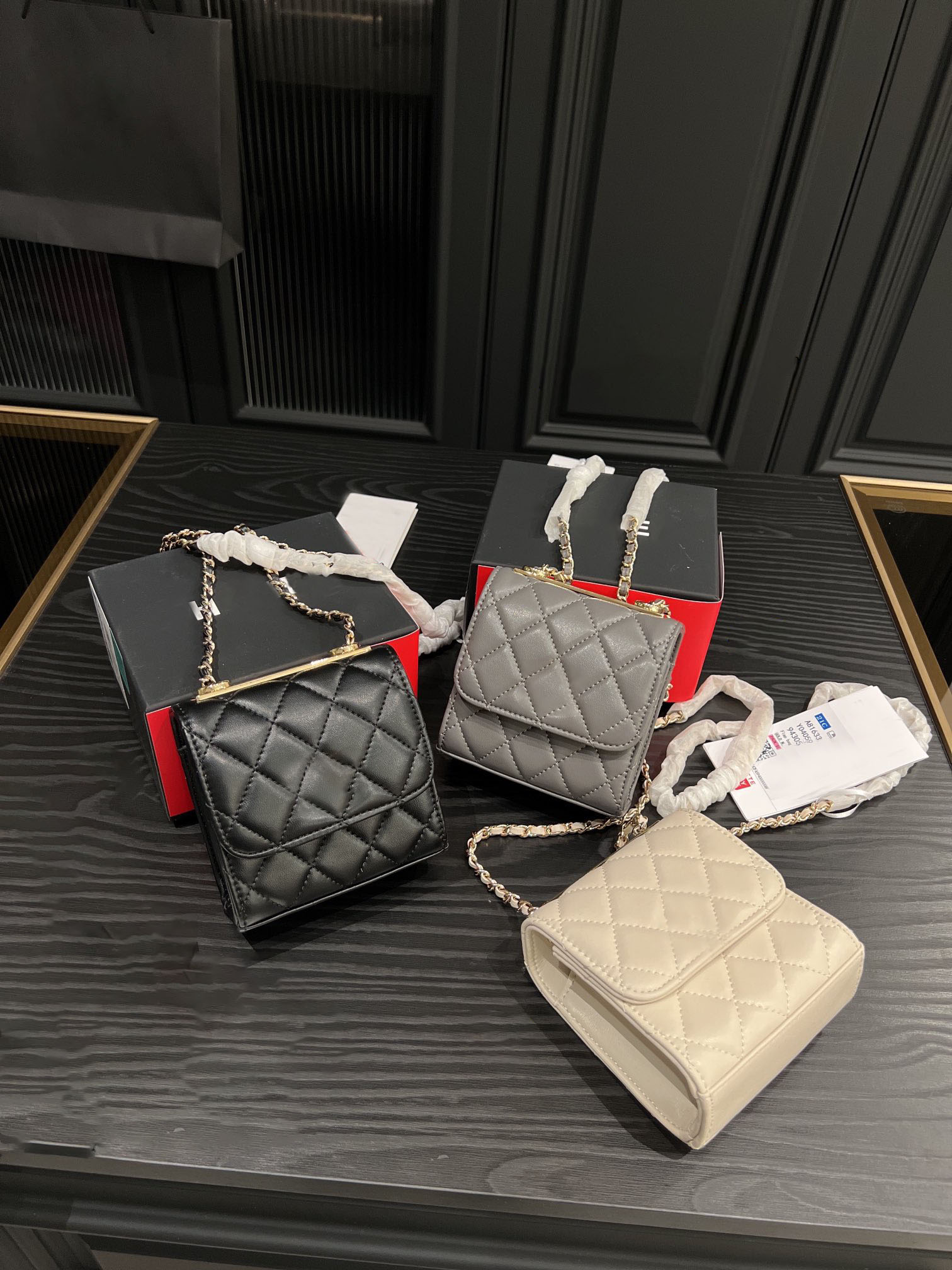 

Popular Mini Designer Bags 7A Quality CC Trendy Handbags Cute Women Luxury Shoulder Bags Small Designers Tote Bags Leather Lipstick Bag Black Purse Wallet Crossbody