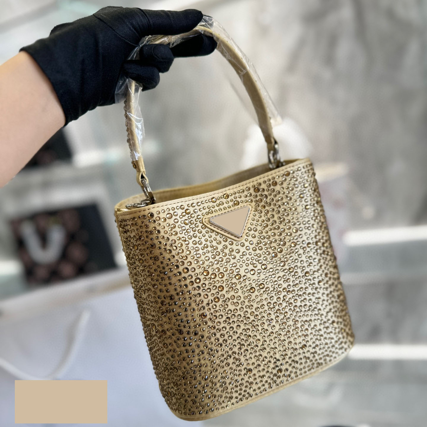 

Designer crystal starry bucket bag, handheld shoulder bag, women's stylish cross-body mini bag