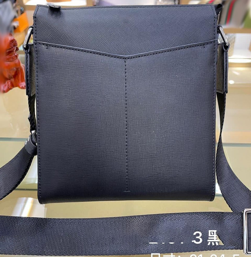 

Designer men's messenger bag shoulder bag solid color real cowhide men's crossbody bag