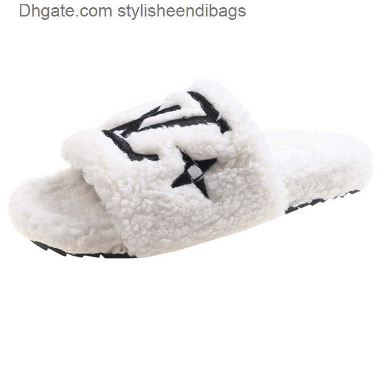 

stylisheendibags Slippers Ladies Design Autumn And Winter New Designer Slippers Fashion Wool Ladies Daily Slippers Warm Indoor Cotton Slippers 0126/23, Black