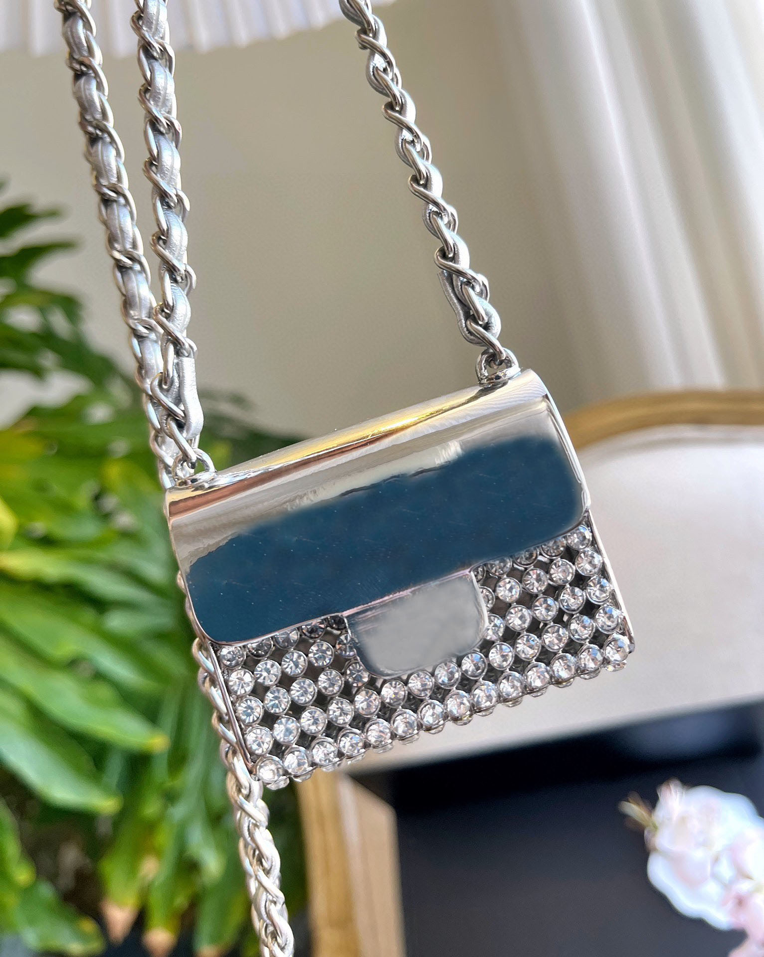 

Fashion Designer Bags Women Luxury Mini Crystal Shoulder Bag Lady CC Flap Lipstick Cosmetic Bag Small Portable Small Tote Bags Handbags Silver Coin Purse Card Holder