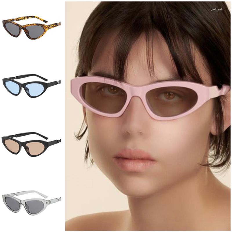 

Sunglasses Fashion Unisex Cat Eye Sun Glasses Twist Temples Adumbral Anti-UV Spectacles Simplity Eyeglasses Retro Ornamental