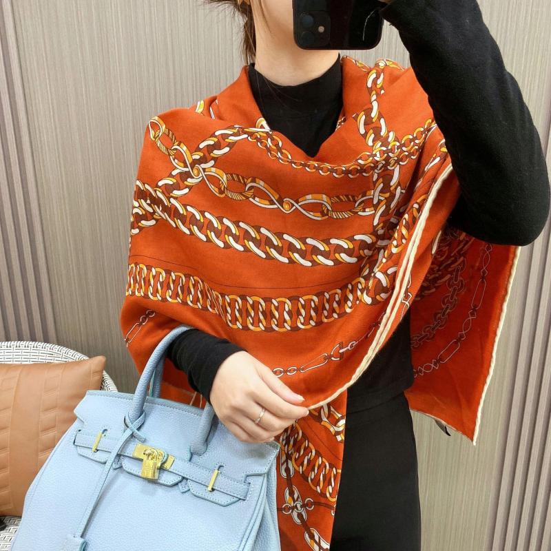 

Scarves Belt Hems Rollerd Edge Cashmere Scarf Red Shawls Women Large Wool Silk Poncho Designer Handerchief Cape 130