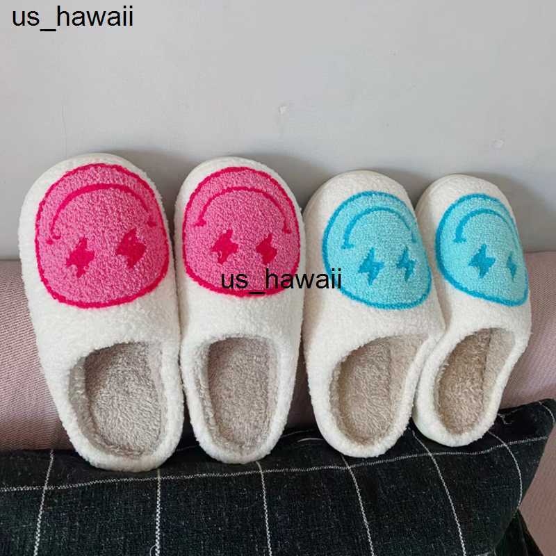 

Slippers 2023 New Cute Smile Face Slippers Lightning Blue/ Pink Wnter Warm Home Slippers for Woman Man Fulffy Fur Slippers Indoor House 0128V23