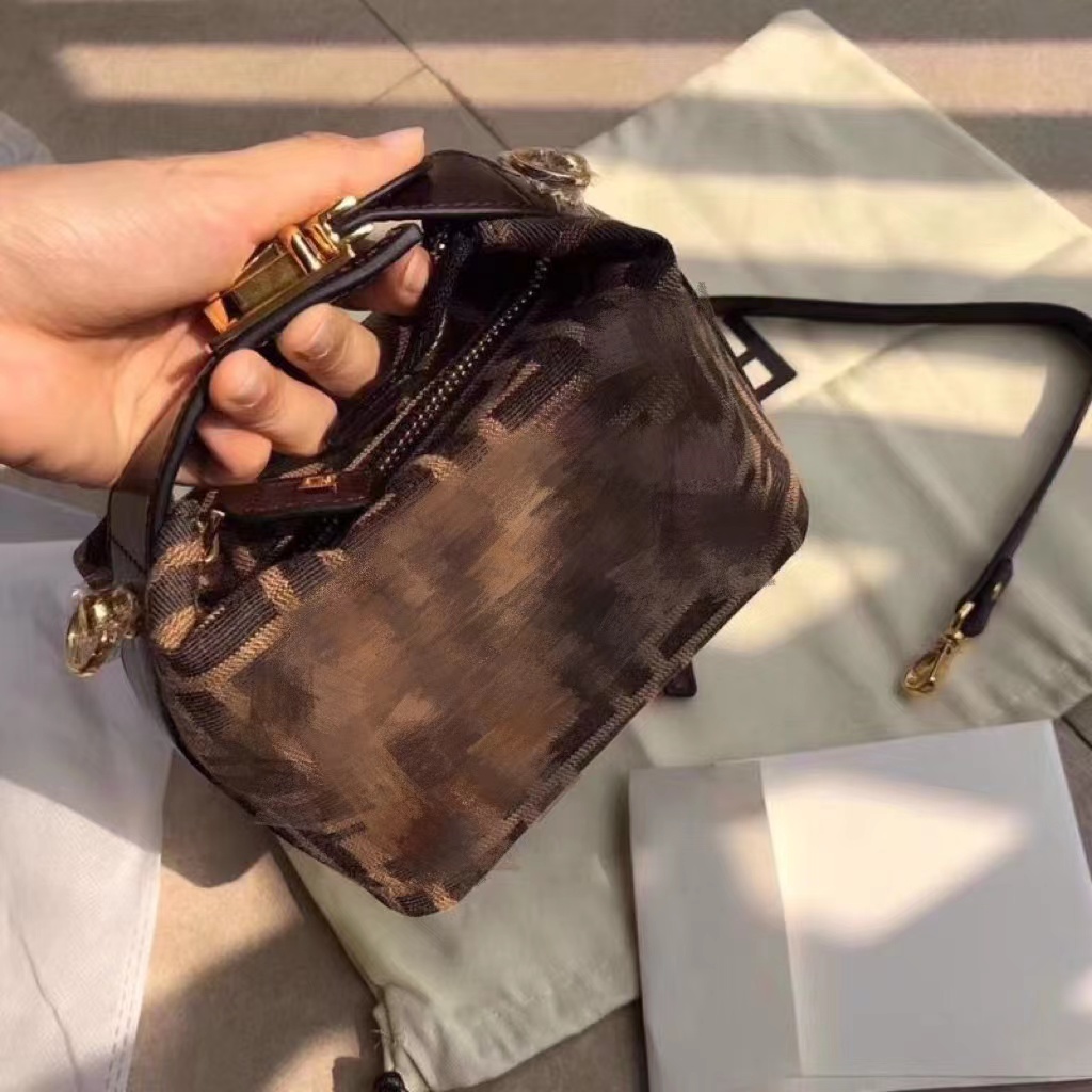 

2023 Upgraded FF Brown Retro Pillow Bag Mini Underarm Portable Messenger Lunch Bag, Coffee