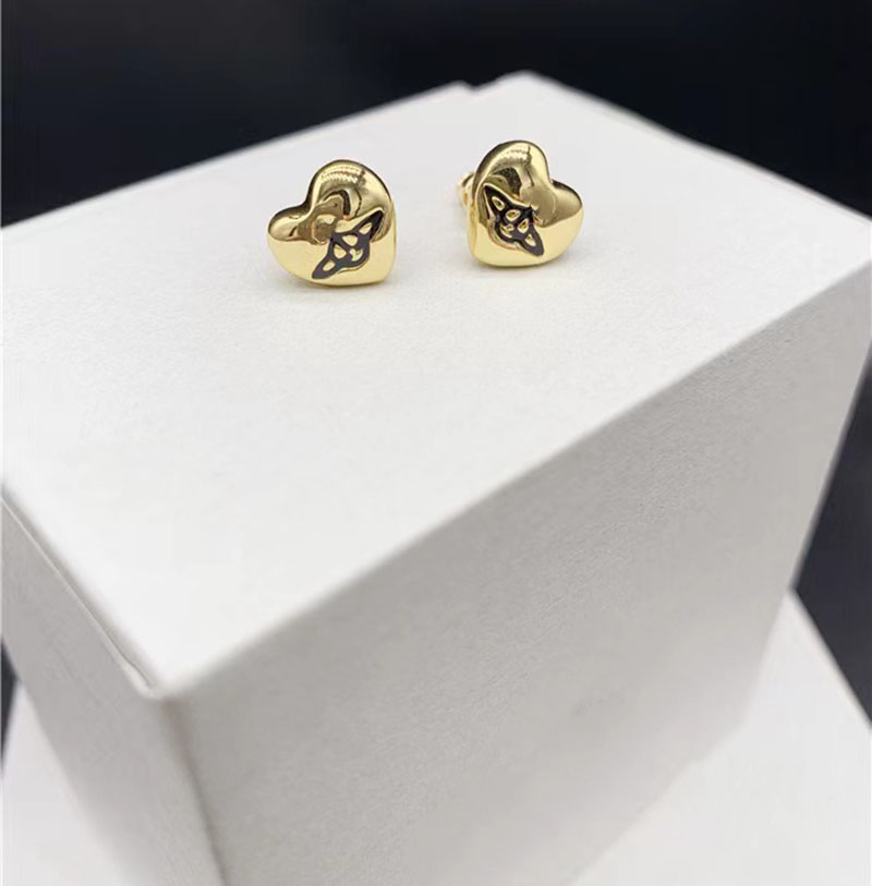 

Classic Style Women Lover Heart Studs Luxury Titanium Steel Earrings Printed Wedding Party Gifts Wholesale earrings designer for women