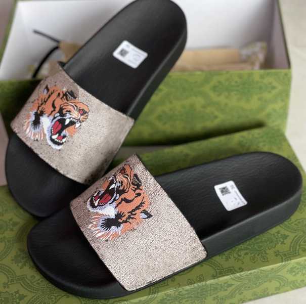 

Designer Slides Mens Women Slippers Summer Sandal Beach Slide Flat Platform Ladies Bathroom Home Shoe Flip Flop Striped Tiger Bee Causal Slipper With Box 35-47 NO311, 11