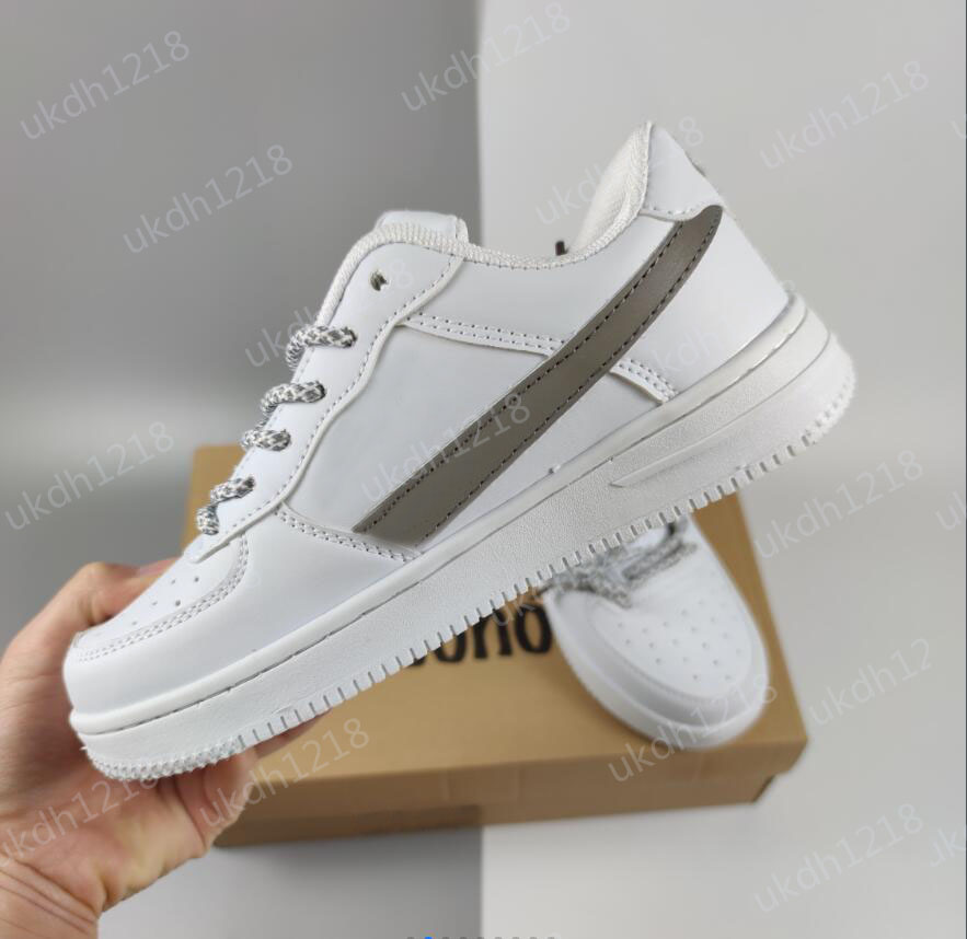 

Classical men women Unisex forces low Casual shoes mens womens one 1 White star platform Sandals