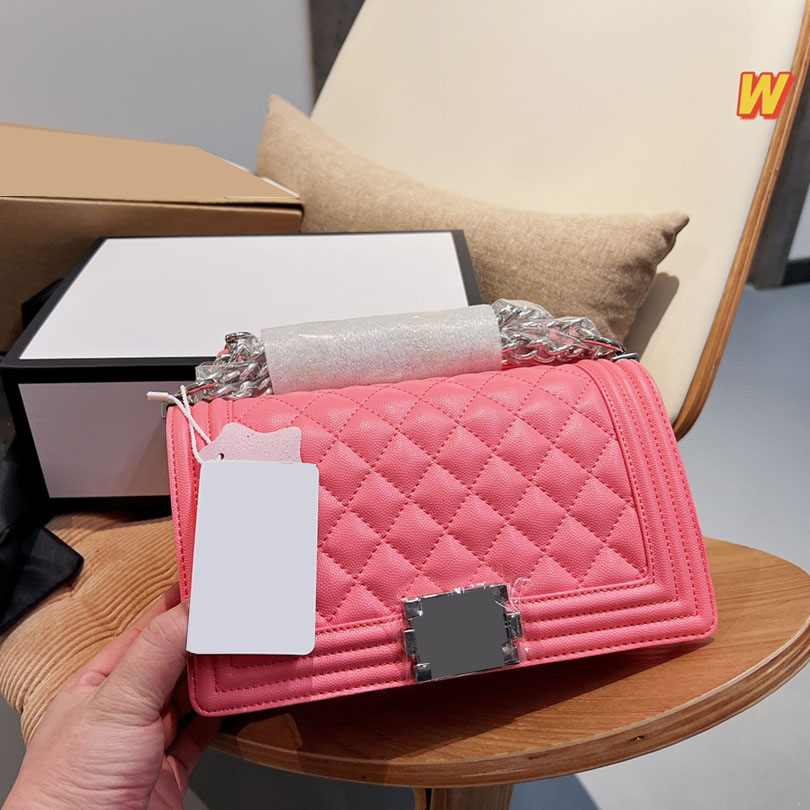 

Womens Designer Caviar Leather Boy Bags Calfskin Le Silver Metal Hardware Chain Crossbody Shoulder Handbags 4 Colors Purse Handbags 25CM, Box