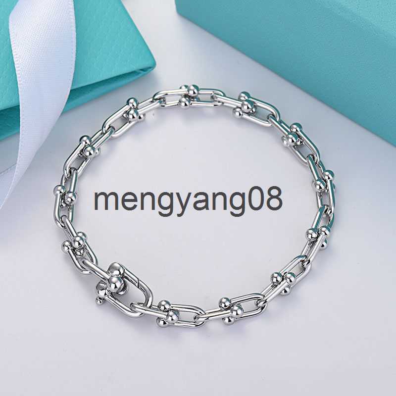 

Charm Bracelets 18K gold double u shape charm bracelet for women fashion luxury brand designer OL style bangle bracelets party wedding jewelry T220131