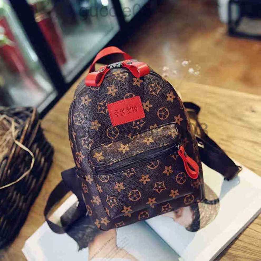 

Designer Bag Leather Backpack Mens Woman Lovers New Exquisite Old Flower Small Backpack Leisure Simple Personalized Trend Mini Backpack L7.48in W4.33in H10.23in, Red