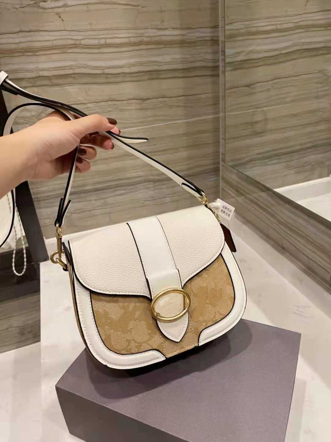 Shoulde bags Crossbody Niki Handbags Medium Luxury Fashion Message Cowhide Leather Bag Woman High quality Thread Lady Envelope Wholesale Plain Ch