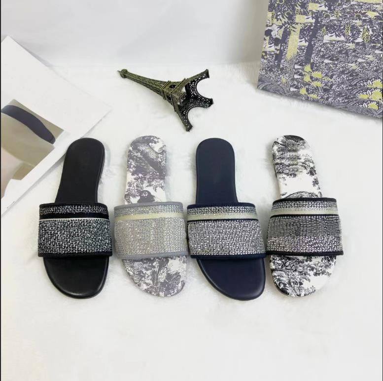 D Paris Embroidered Slippers Fashion Luxury Diamond Sandals Designer Embroidered Fabric Slides Women Summer Beach Party Wedding Flat Ladies Slipp-image-892076873
