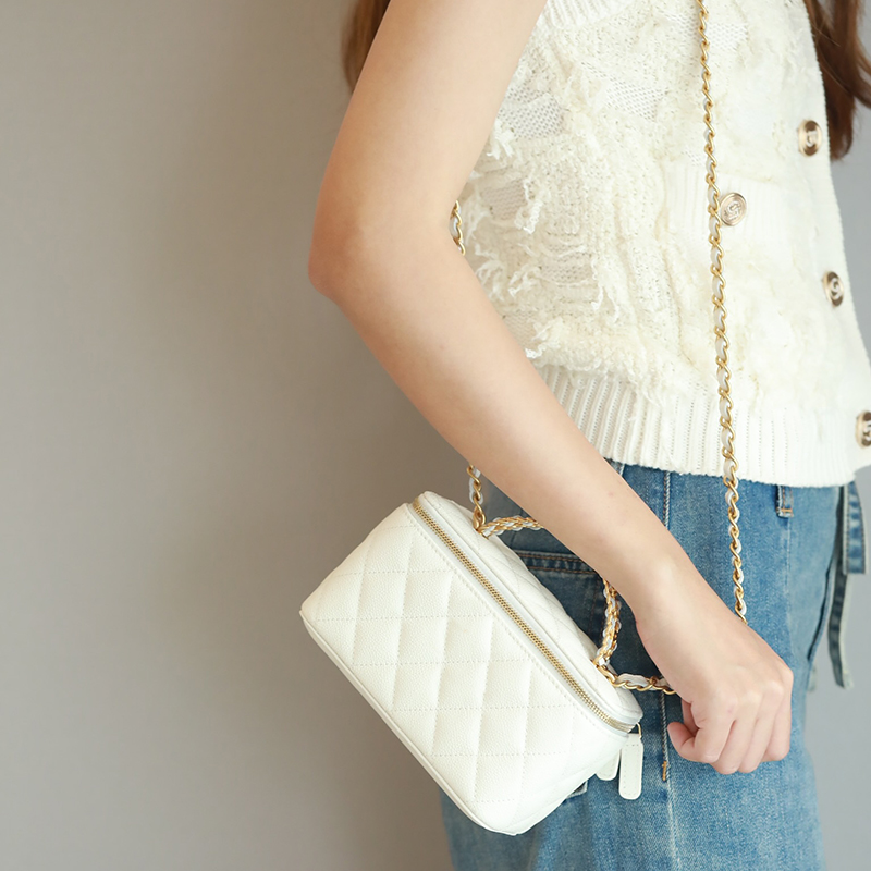 10A Mirror quality Designer Mini Cosmetics Bags 17cm Luxury Women Orgnizer Cross Body Bag Crossbody Make up Makeup Bags High Quality Leather C022