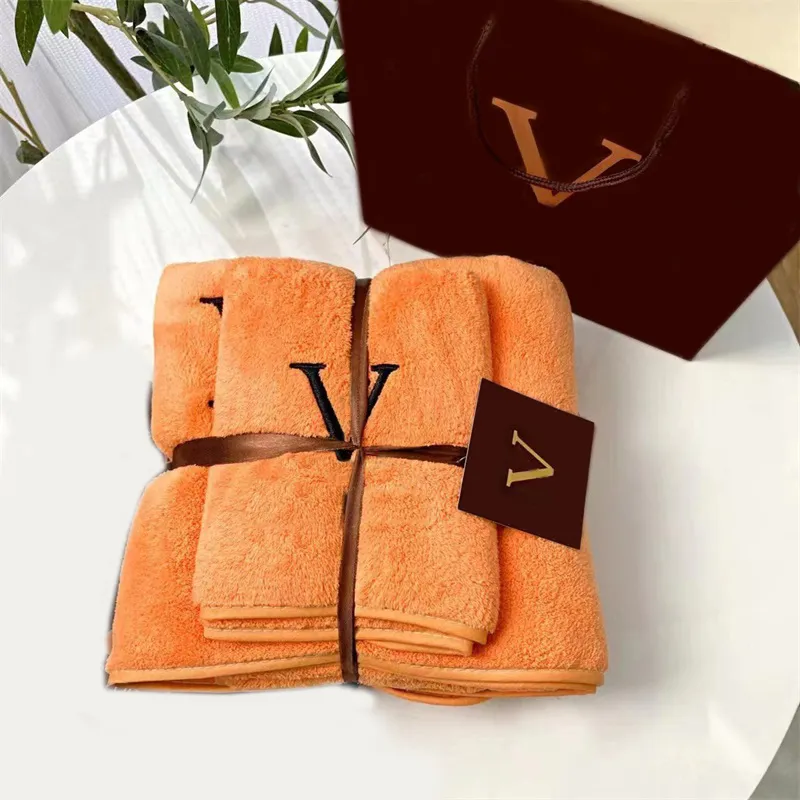 Fashion Towel Set Coral Velvet Designer Bath Towel Letter Face Towels Luxury Wash Bath Absorbent Men Womens Wash Cloths Towel Unisex 238104D-image-765821880