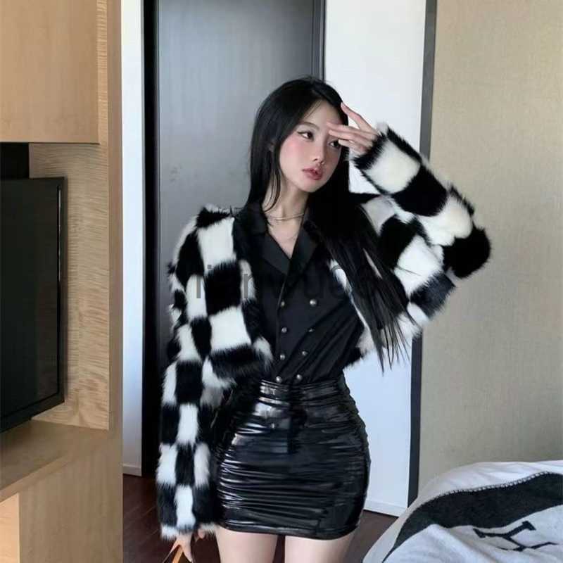 Women's Jackets Winter Coat for Women Faux Fur Coats Jackets Warm Korean Fashion Black and White Checkerboard Streetwear Tops New L260527-image-893445678