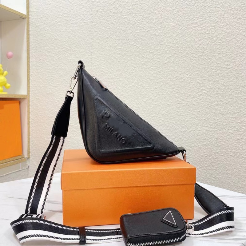 Woman Mens Triangle Bags designer bags luxury shoulder bag small purse fashion travel tote zipper Adjustable Strap 5A Quality-image-811824218