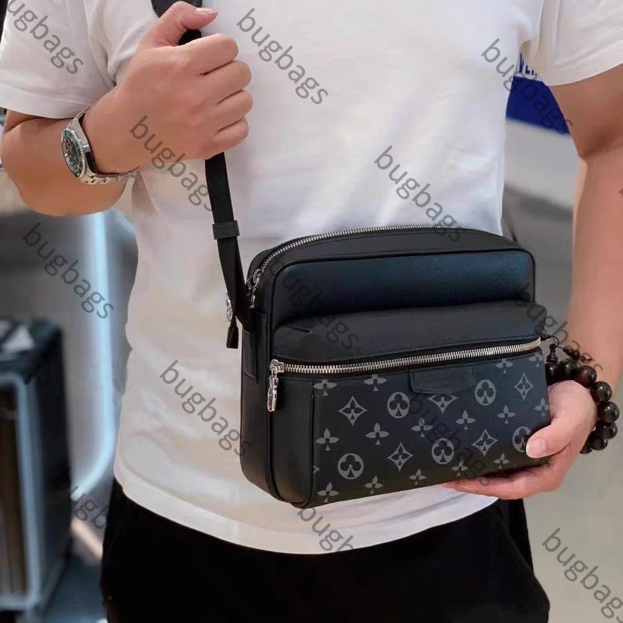 Outdoor designer messenger bag men black shoulder bag mens Nylon straps crossbody designer bags high quality large capacity Outdoor portable ligh