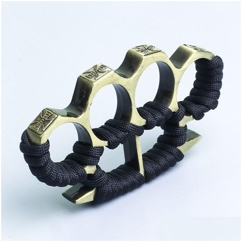 thickened metal brass knuckle duster finger tools outdoor camping self-defense mini pocket portable edc tool