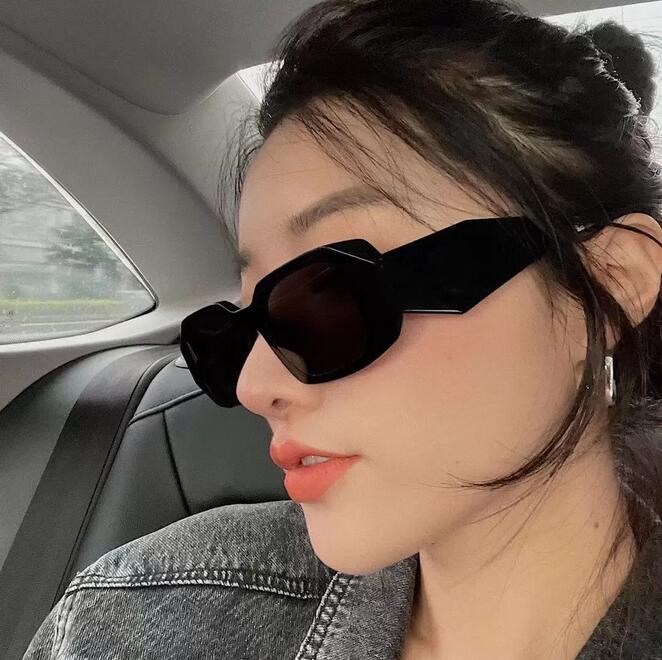 Fashion Designer Sunglasses for women Classic Eyeglasses Goggle Outdoor Beach Sun Glasses For Man Woman 7 Color Optional Triangular signature wit