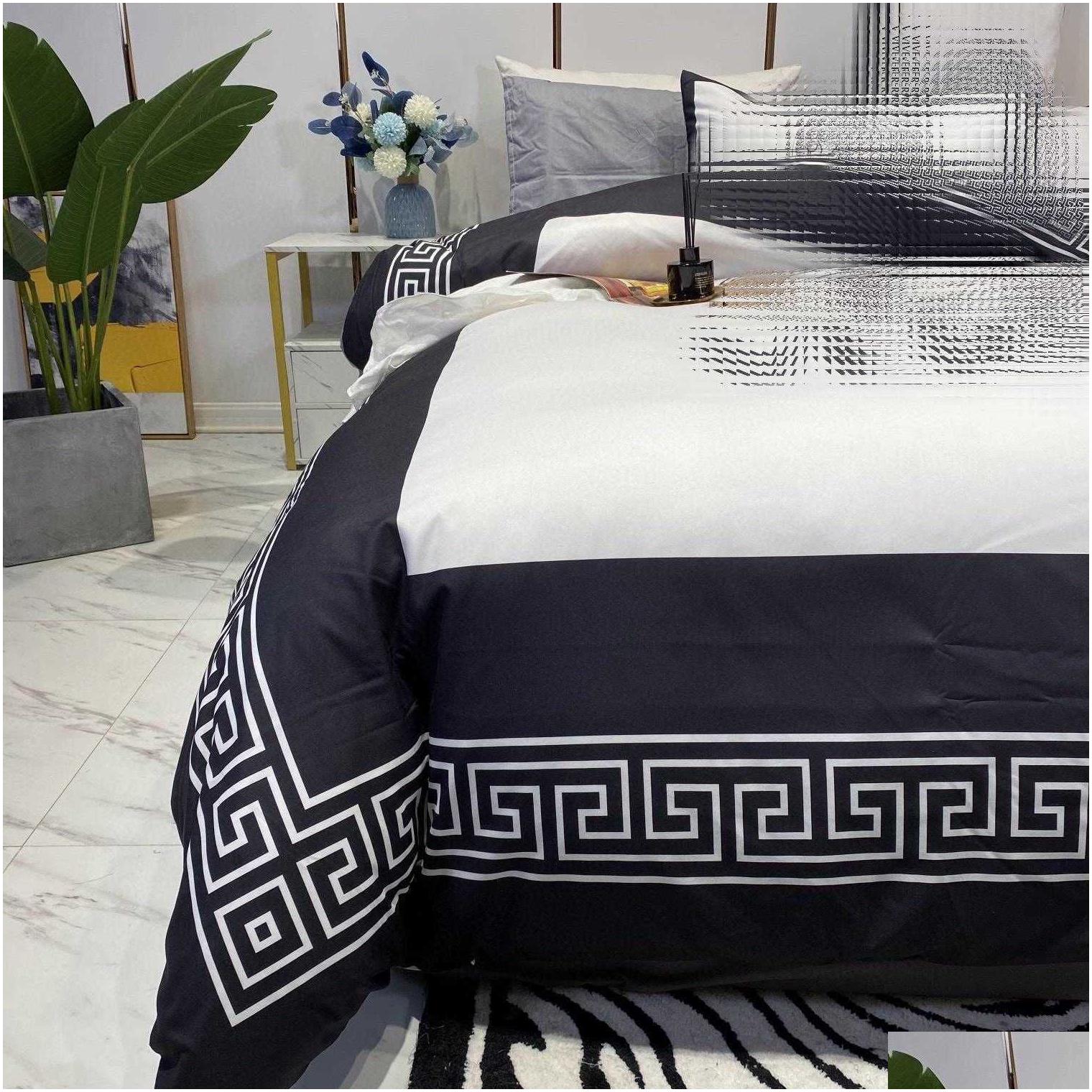 luxury orange king designer bedding sets cotton gold horse printed queen size duvet cover bed sheet fashion