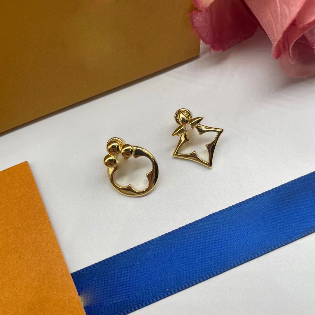 

Fashion Women's Gold Earrings Jewelry Designer Women's Stud Earrings Designer Brand Clothing Accessories Shoes Bags Matching Stud Earrings