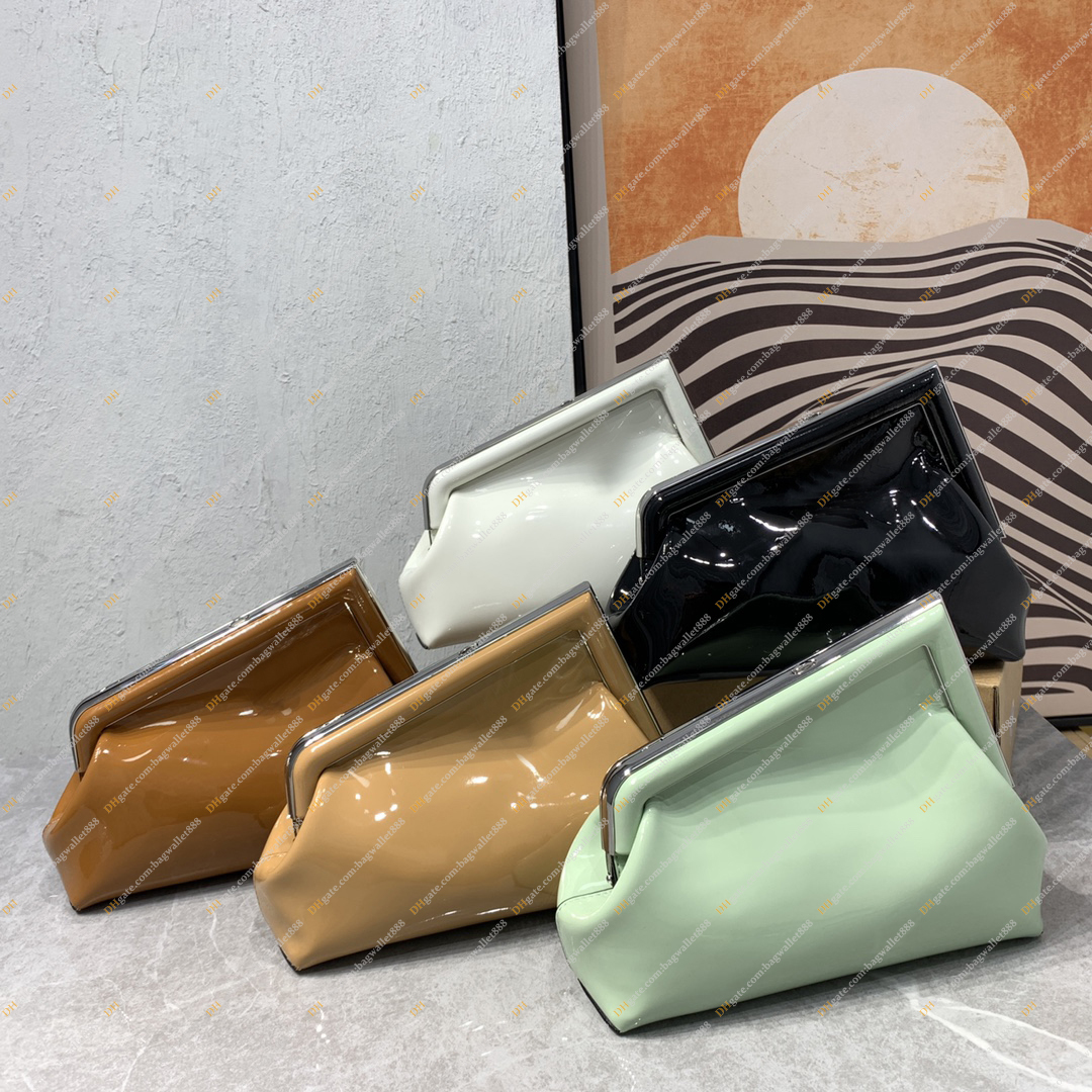 

Top Patent Leather Clutch Bags Luxury Wallets Designers Woman Clip Bags Tote Crossbody Dinner Purse Genuine Leather Handbags Large Metal Letter Buckle Cross Body, Black
