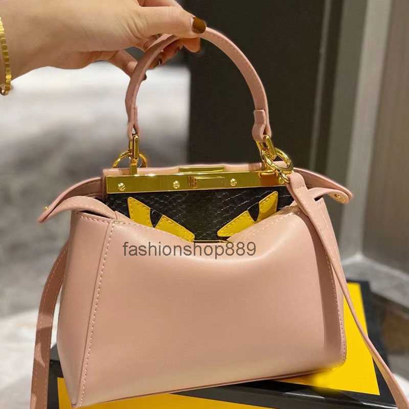 

Evening Bags Bags Shoulder Baguette Designer Women bags Woven Straw tote Handbag Luxury Leather bag Cross body Female Underarm Purses tops q