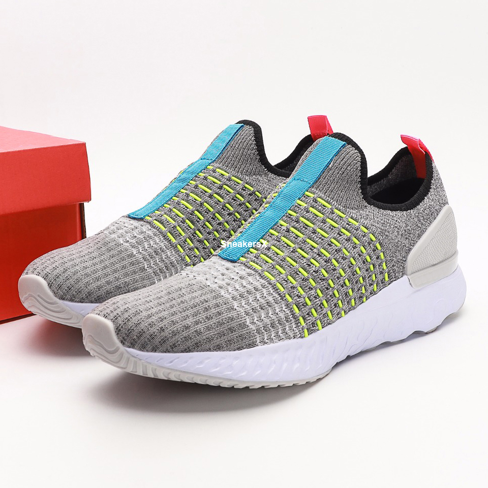 

React Phantom Run 2 Running Shoes for Men Flash Crimson Baltic Blue Sports Shoe Women Sneakers Mens Trainers Womens Athletic Man Sport Woman Training CZ7865-100