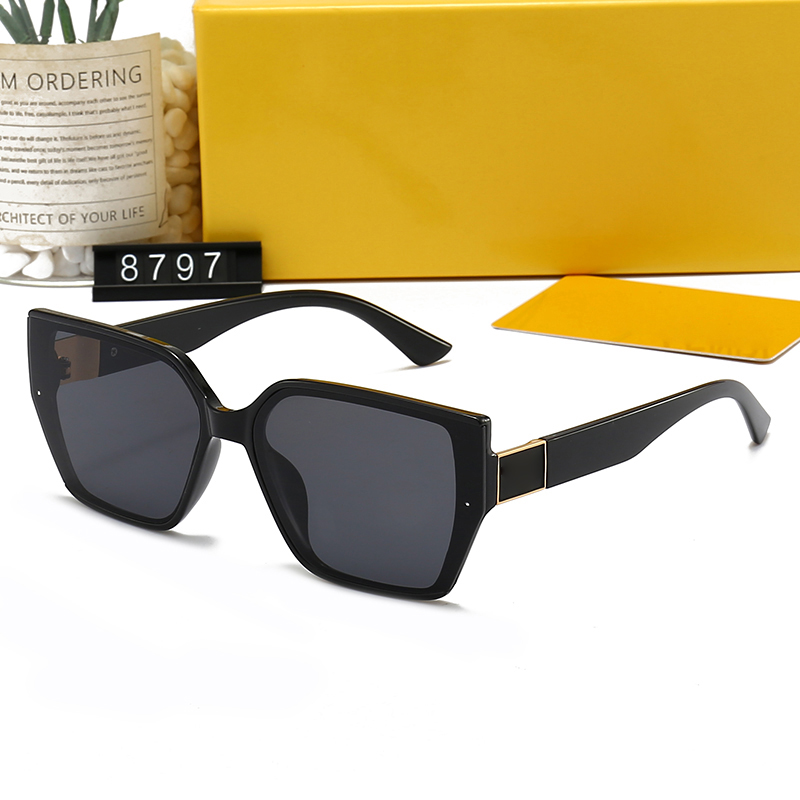 

vintage Designer Driving Sunglass For Men Original Eyeglasses party Outdoor Shades Travel Street Anti-UV protection Luxury PC Frame Fashion Classic Mirrors Glass