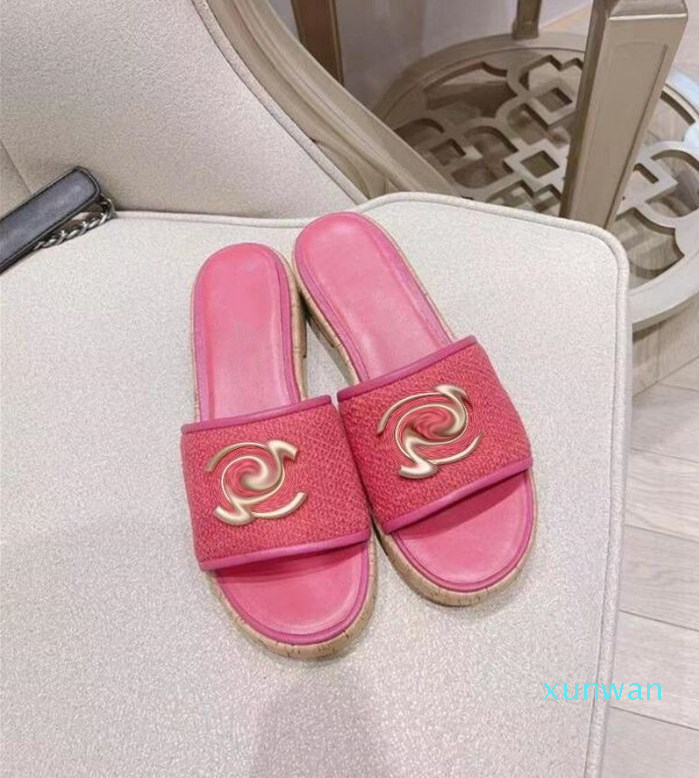 

Fashion Women's Peep toe sandals Ladies summer high quality shoes female Comfortable casual Beach Slippers flip-flops