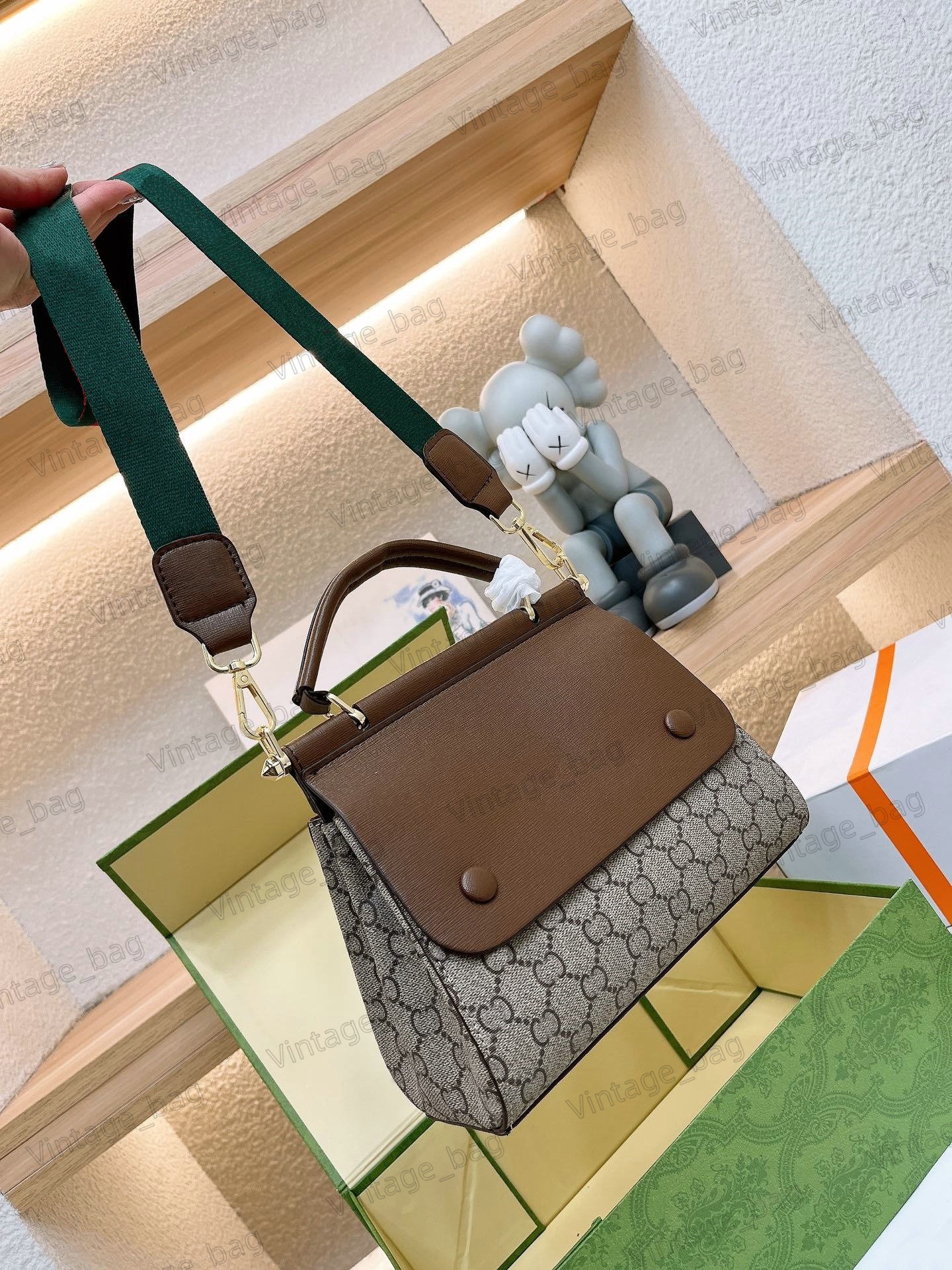 

Women Handbag Letter Monograms Embossed Top Handle Shoulder Crossbody Detachable Strap Designer Ladder-shaped Crossbody Bag Purse