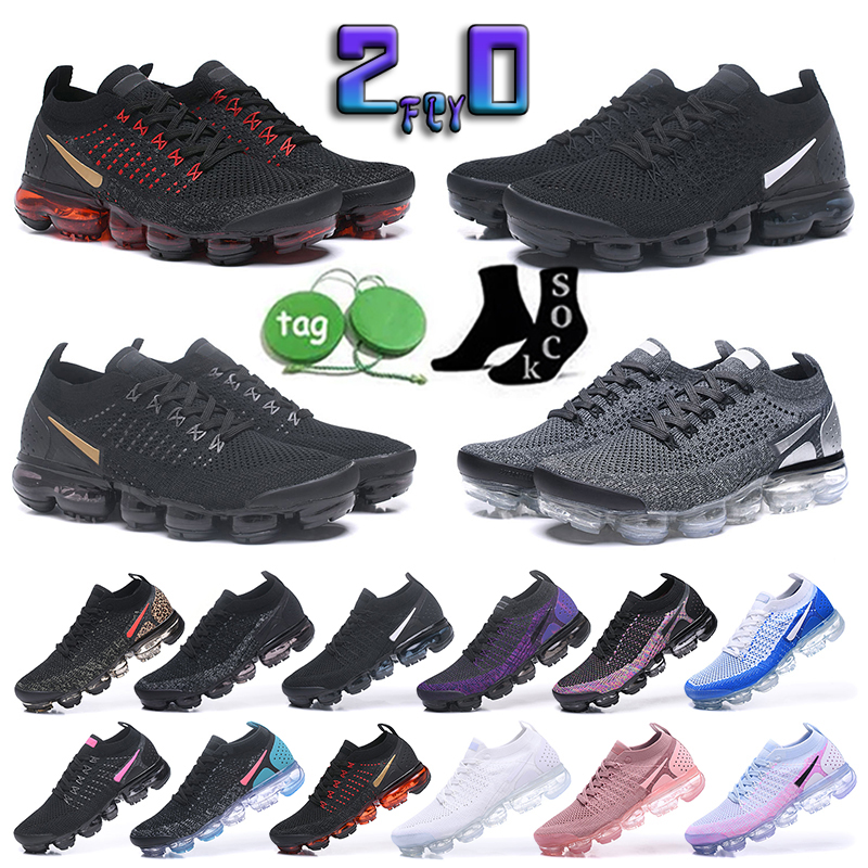 

2022 top quality Moc 2 Laceless 2.0 classic Running Shoes Triple Black Designer Men Women Sneakers Fly White knit cushion Trainers Zapatos solo