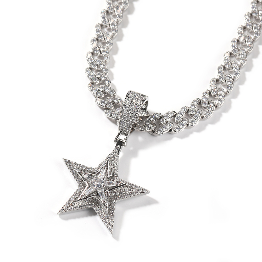 

Zircon Star Pendant Necklace: Hip Hop Bling for Men - 5 Pointed Star, Rotating Design, Gold Plated
