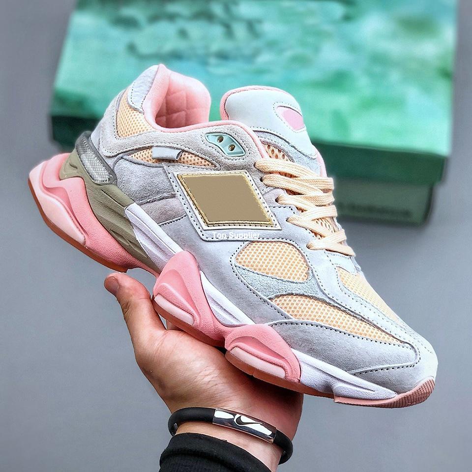 

Inside 9060 Voices Baby Shower Blue Running Shoes for Men Sports Shoe Women Sneakers Mens Trainers Womens Trainer U9060JG1 qty