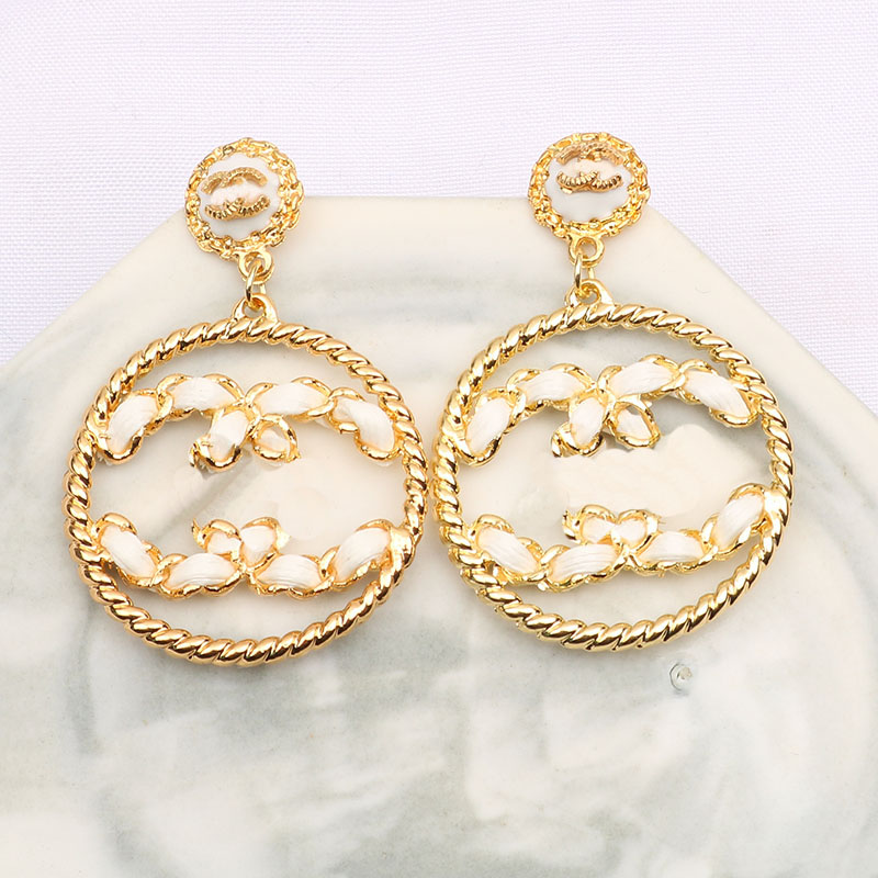 

Fashion Women Designer Earrings Ear Stud Designers Brand 18K Gold Plated Letters Temperament Crystal Pearl Earring Wedding Party Jewerlry