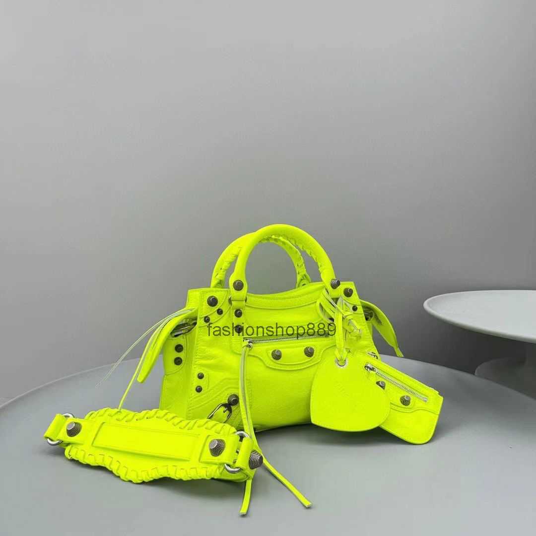 

Designer Bags Lady Shoulder Shopping Fashion Totes Cross Body Half Moon Luxury Leather Claic Retro Purse Hourglass bucket bag Locomotive Wallets Men's Handle Square